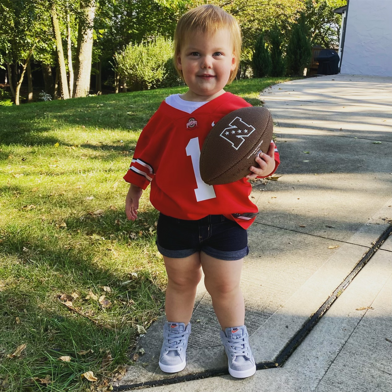 Children in buckeye gear